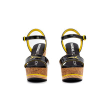 Cargar imagen en el visor de la galería, Sandalia de plataforma estilo retro 70