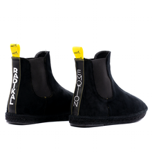 Cargar imagen en el visor de la galería, Botines chico Radikal